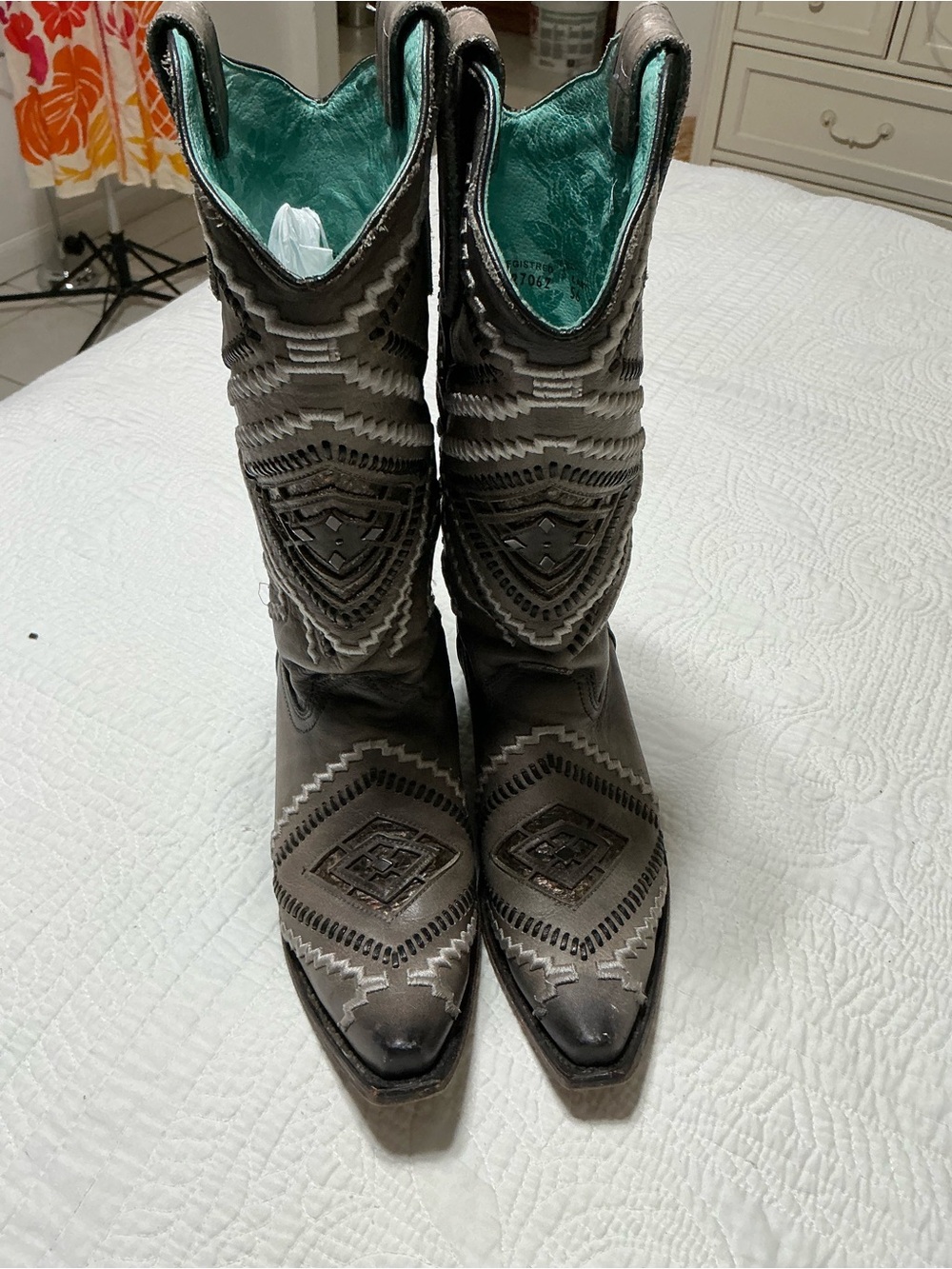 Corral Boots Women's Woven Diamond Inlay Snip Toe Western Boot C3135 Size 9.5M